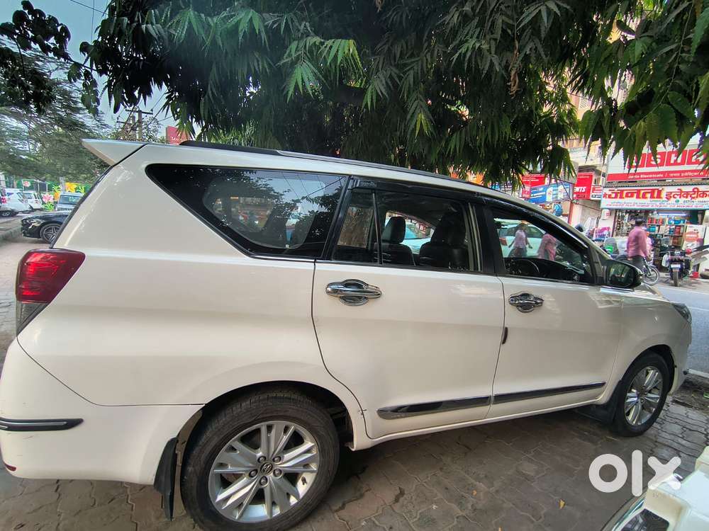 Toyota Innova Crysta 2.4 Z 7 Str, 2017, Diesel
