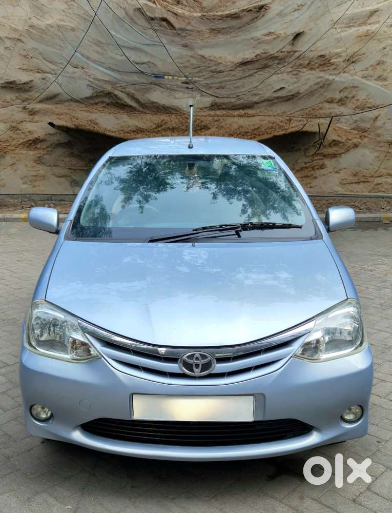 Toyota Etios Liva V Limited, 2011, Petrol
