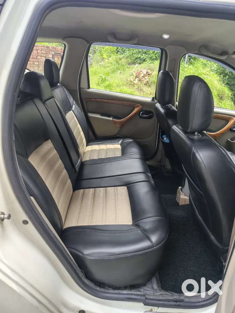 Nissan Terrano 2015 Model