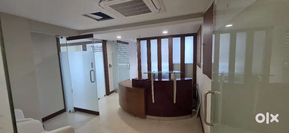 VytilaJomer Symphony 1193 sqft fully furnished Corporate office space