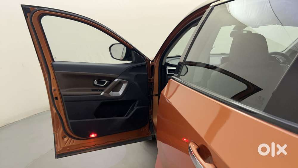 Tata Harrier Xz Dual Tone, 2019, Diesel