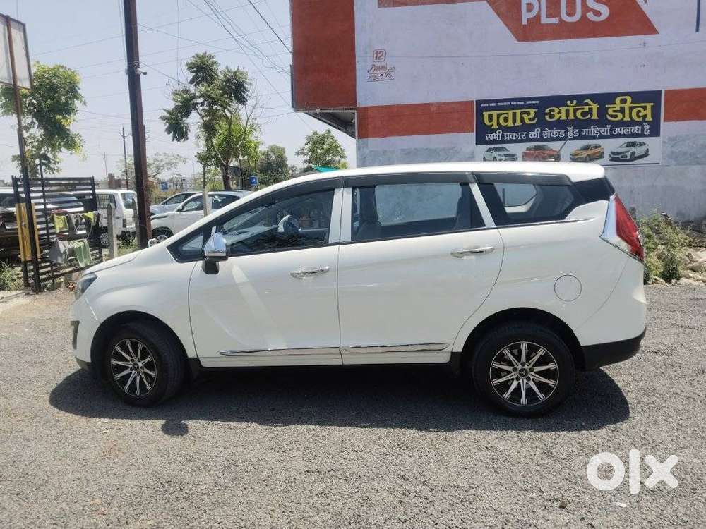 Mahindra Marazzo M8 8str, 2018, Diesel