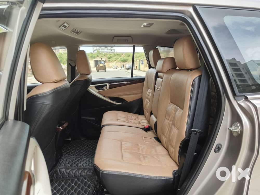 Toyota Innova Crysta [2020-ongoing] 2.4 Gx 8 Str, 2022, Diesel