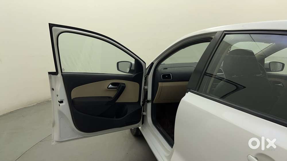 Volkswagen Polo 2009-2013 Petrol Highline 1.2l, 2014, Petrol