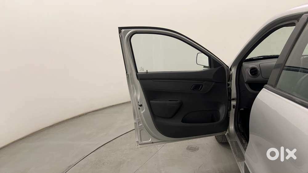 Renault Kwid 1.0 Rxt, 2015, Petrol