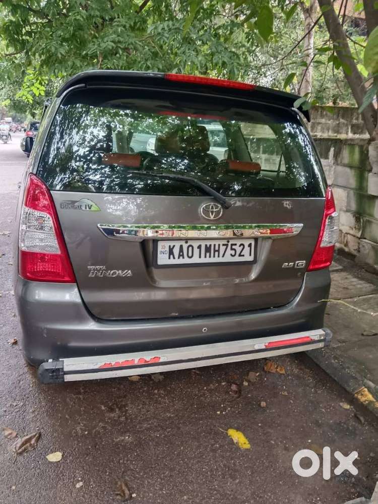 Toyota Innova 2.5 G (diesel) 8 Seater, 2012, Diesel