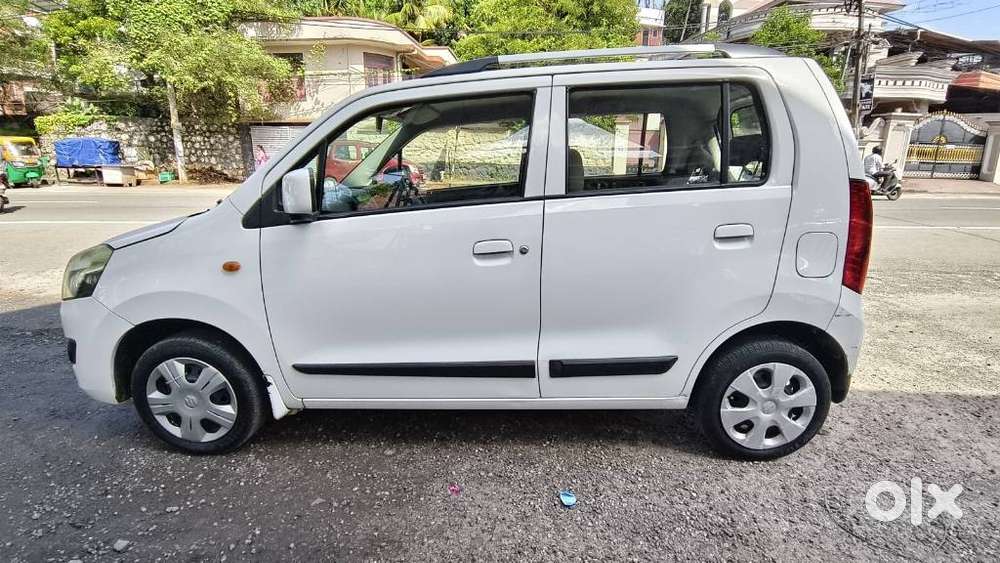 Maruti Suzuki Wagon R Amt Vxi, 2018, Petrol