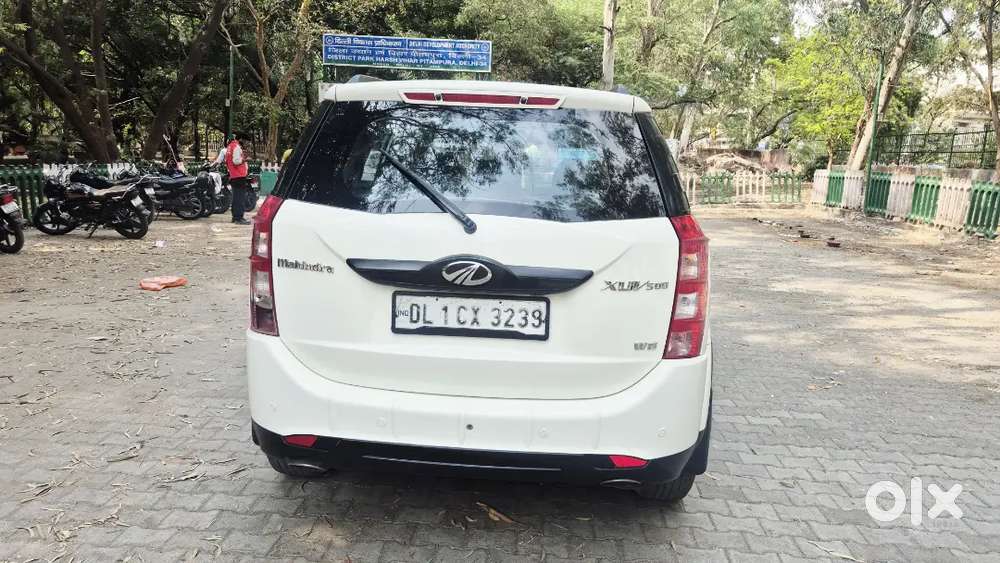 Mahindra Xuv500 2017 Diesel 57000 Km Driven
