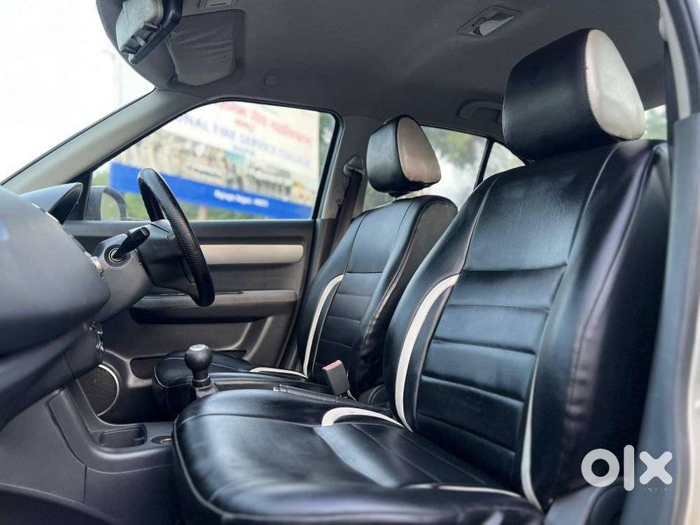 Maruti Suzuki Swift Dzire Vxi, 2010, Petrol