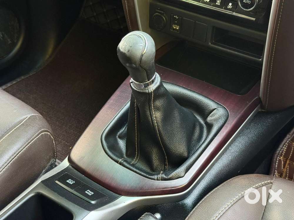 Toyota Fortuner 2.7 2wd Mt, 2017, Petrol
