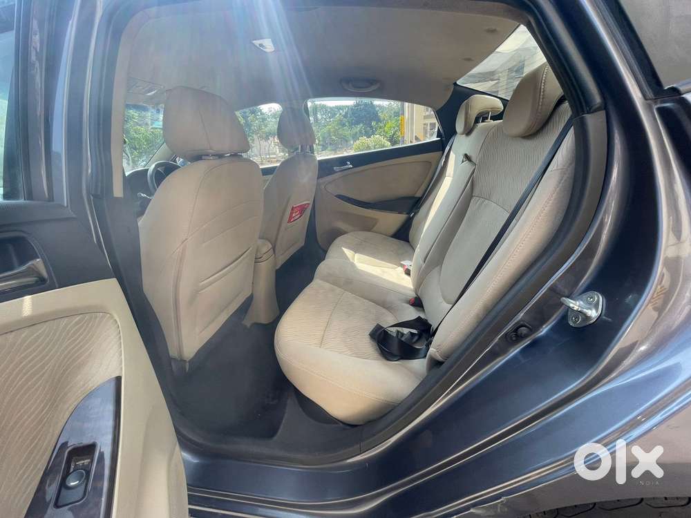 Hyundai Verna Fluidic 1.6 Vtvt Sx, 2014, Petrol