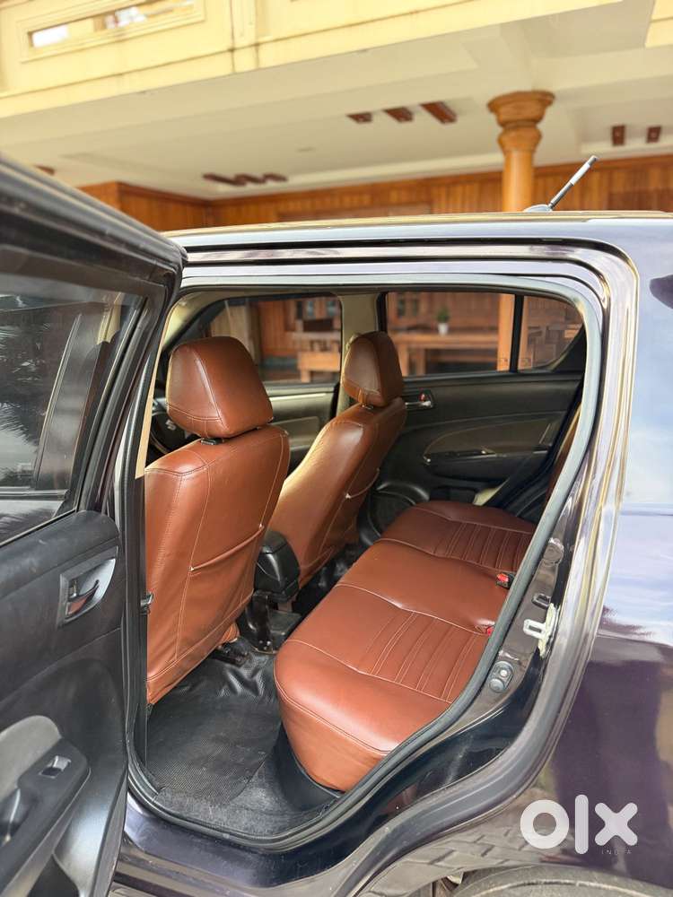 Maruti Suzuki Swift Vxi Abs Bsiv, 2015, Petrol