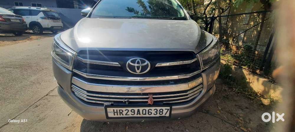 Toyota Innova Crysta 2.4 G Mt, 2017, Diesel