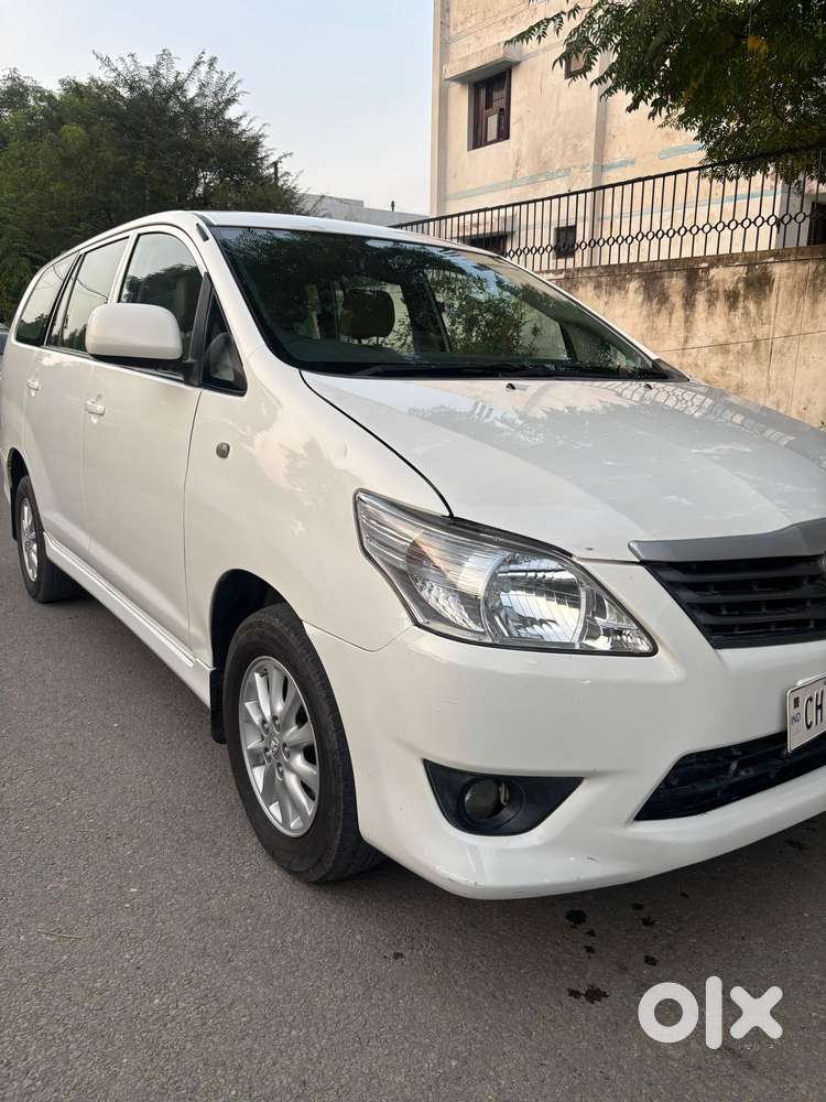 Toyota Innova 2.5 G (diesel) 7 Seater, 2013, Diesel