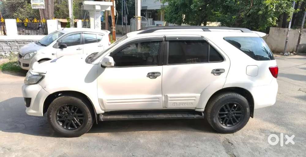 Toyota Fortuner Legender 2014 Diesel Good Condition