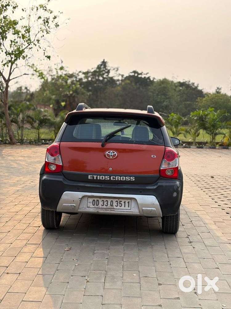 Toyota Etios Cross 1.2l G, 2017, Petrol