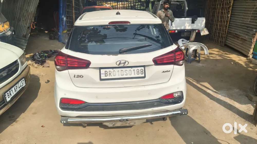Hyundai Elite I20 2018 Diesel 96000 Km Driven