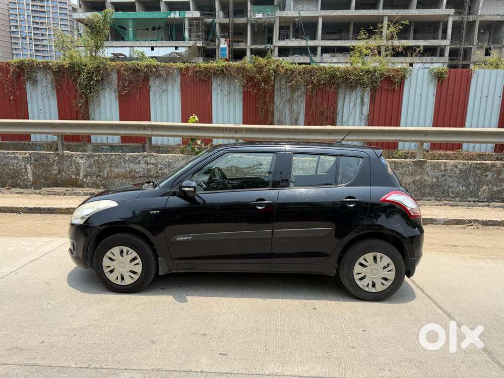 Maruti Suzuki Swift Vxi + Manual, 2014, Petrol