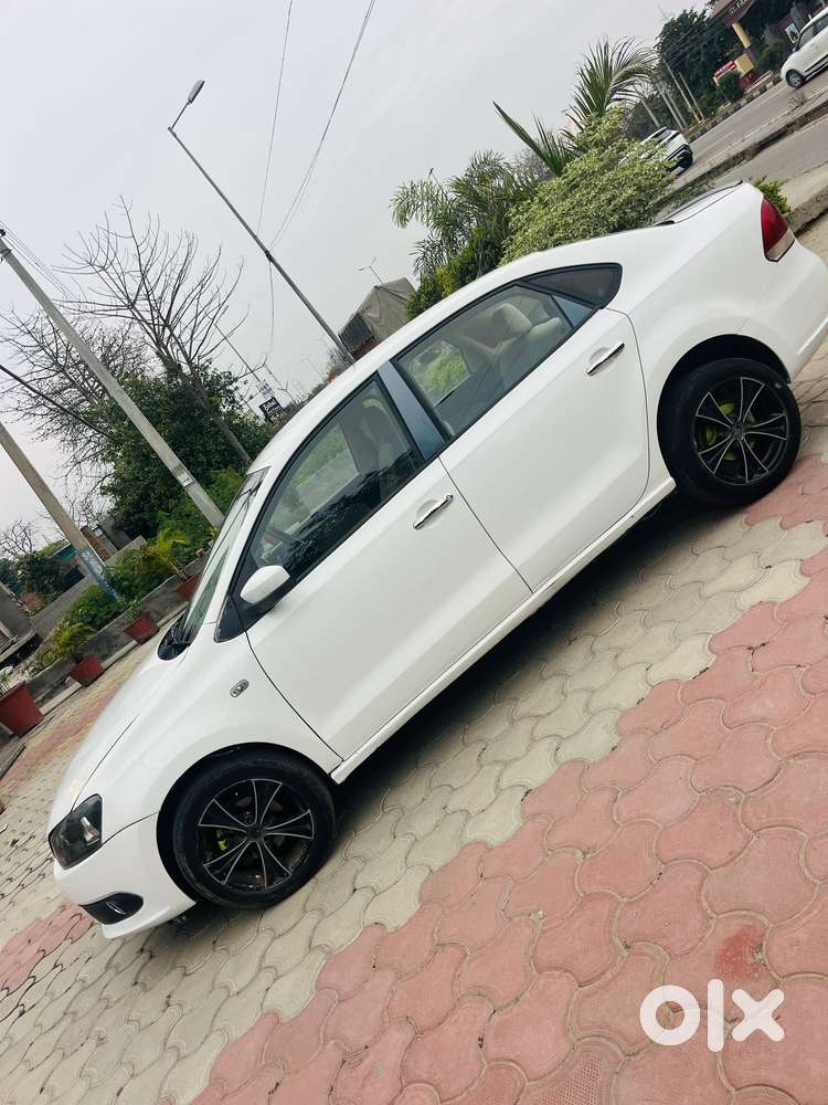 Volkswagen Vento 2010-2013 Diesel Comfortline, 2011, Diesel