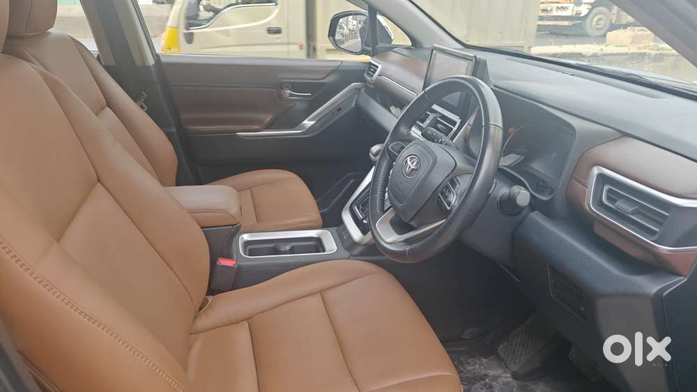 Toyota Innova Hycross 2.0 Gx 7 Str, 2023, Diesel