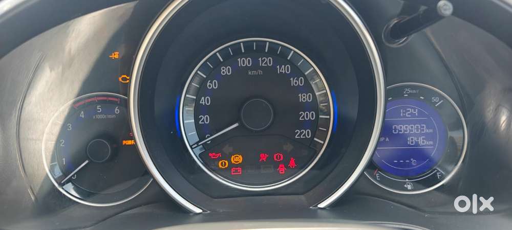 Honda Jazz 1.5 V I Dtec, 2018, Diesel