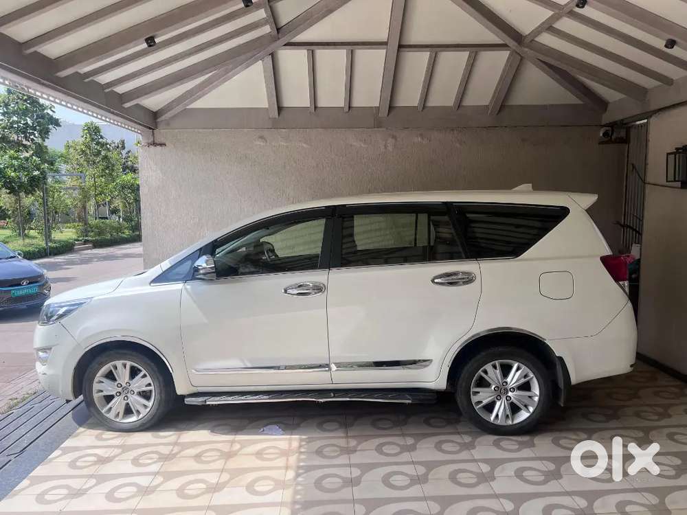 Toyota Innova 2020 Diesel Well Maintained