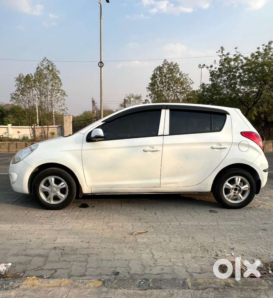 I20 Sportz 1.4 ( Top Model )