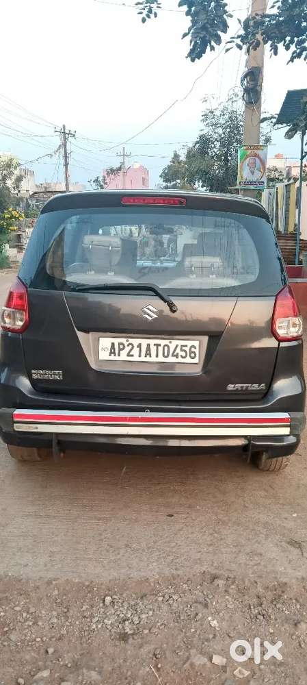 Maruti Suzuki Ertiga Vdi 2013