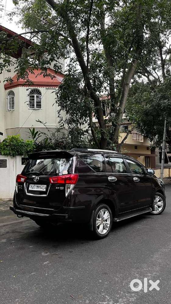 Toyota Innova Crysta 2.8 Zx At 7 Seater, 2019, Diesel