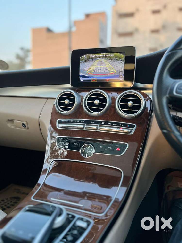 Mercedes-benz C Class Prime 200, 2016, Petrol