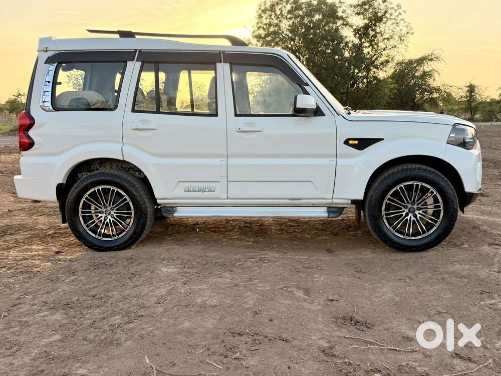 Mahindra Scorpio S5, 2018, Diesel