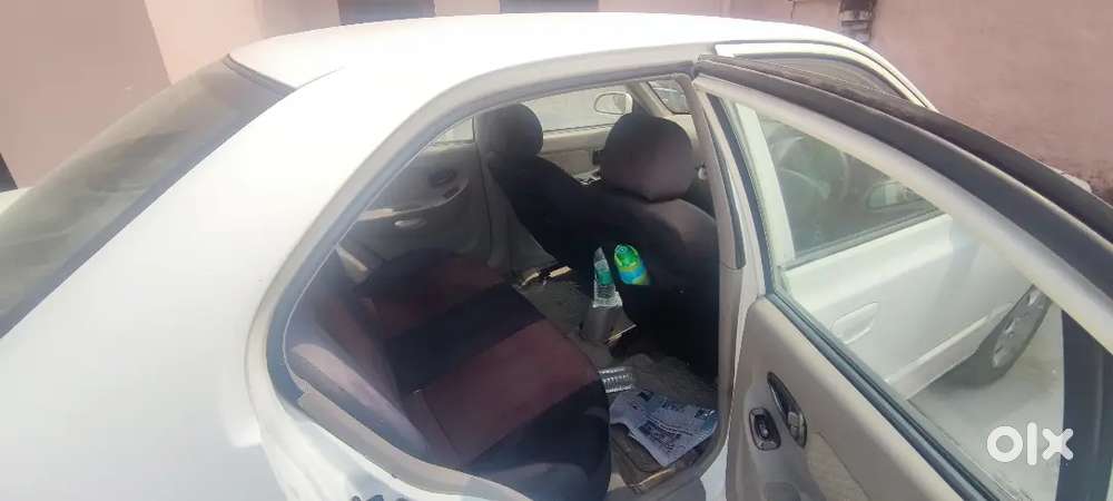 Hyundai Accent Petrol Manual 2010