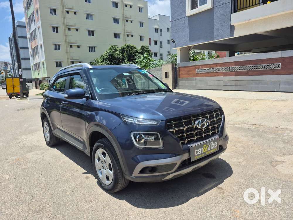 Hyundai Venue 1.2 S Plus, 2021, Petrol
