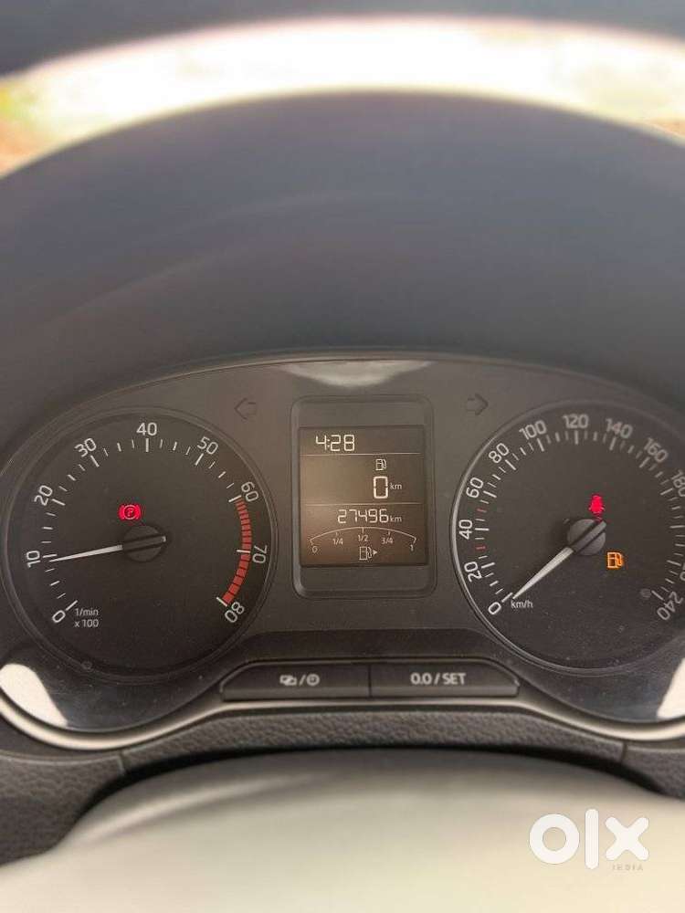 Skoda Rapid 1.0 Ambition Tsi, 2021, Petrol