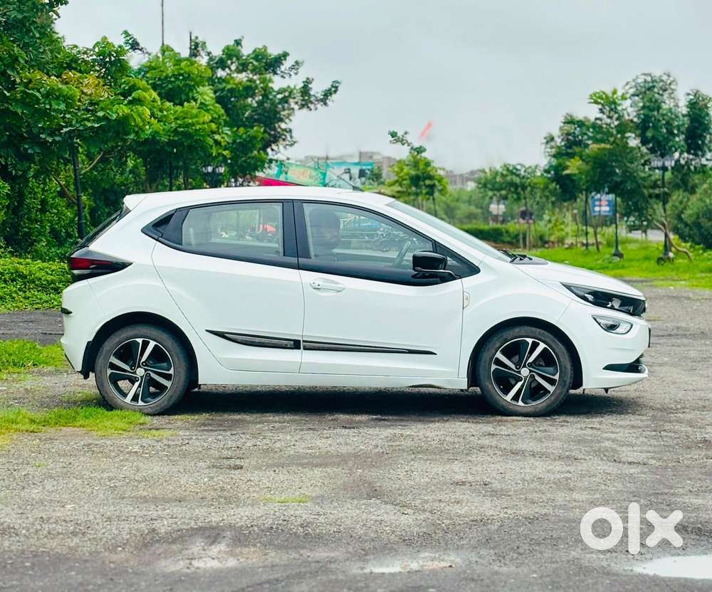 Tata Altroz Xz, 2022, Petrol