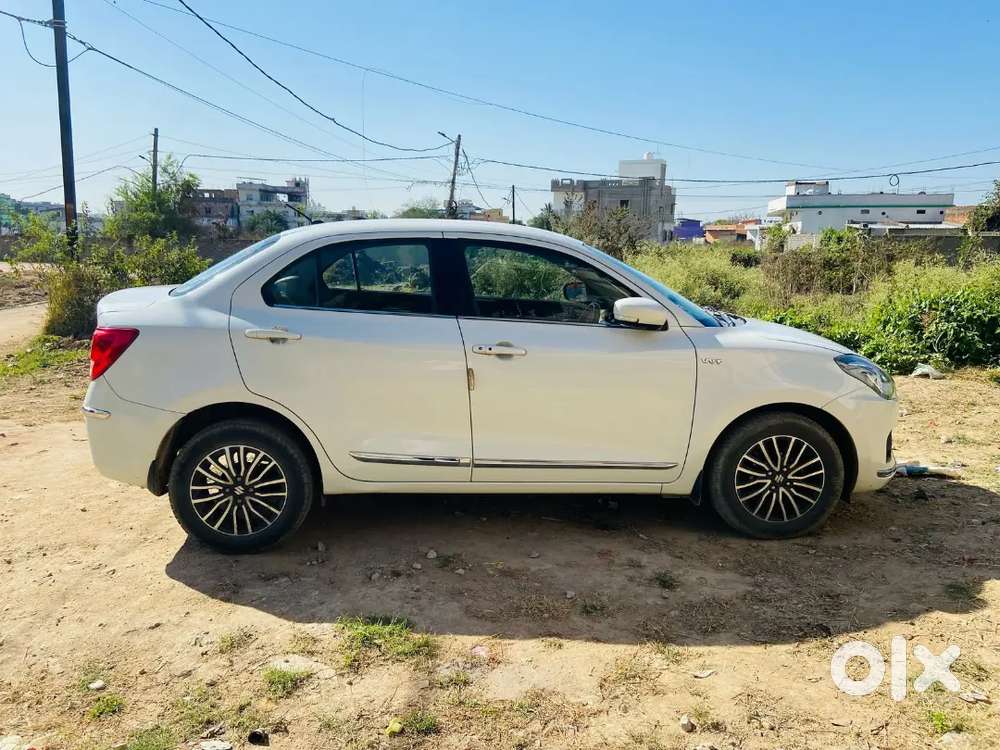 Maruti Suzuki Dzire Zxi Plus 2019 Petrol Well Maintained Sound Smoot