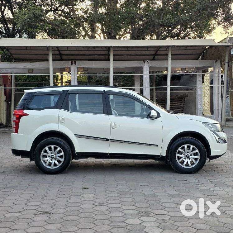 Mahindra Xuv500 2.2 W10, 2015, Diesel