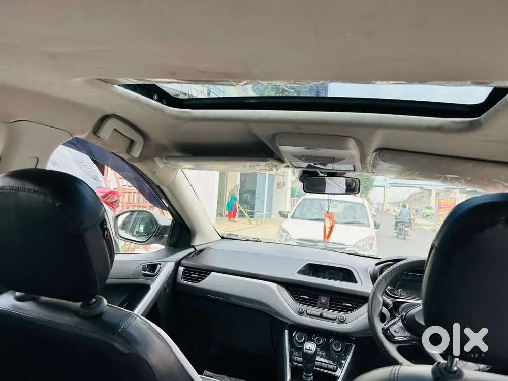 Tata Nexon 2022 Petrol 28000 Km Driven