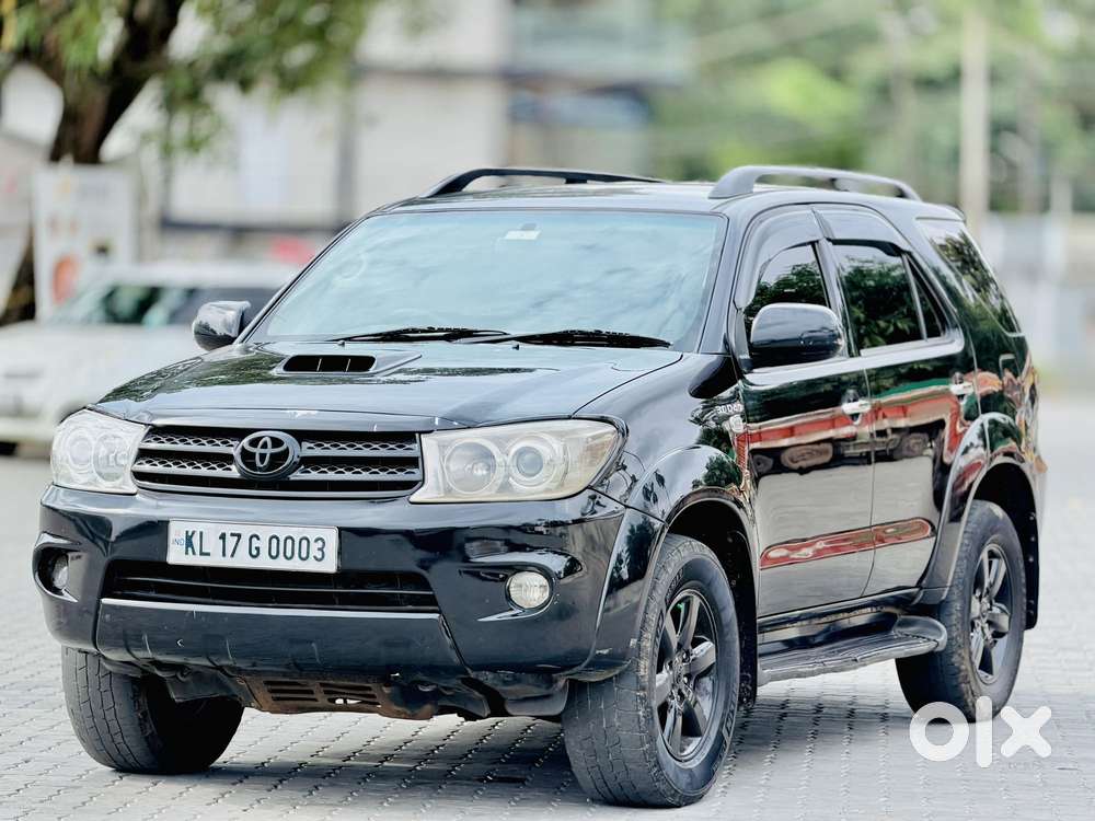 Toyota Fortuner 3.0 Diesel, 2010, Diesel