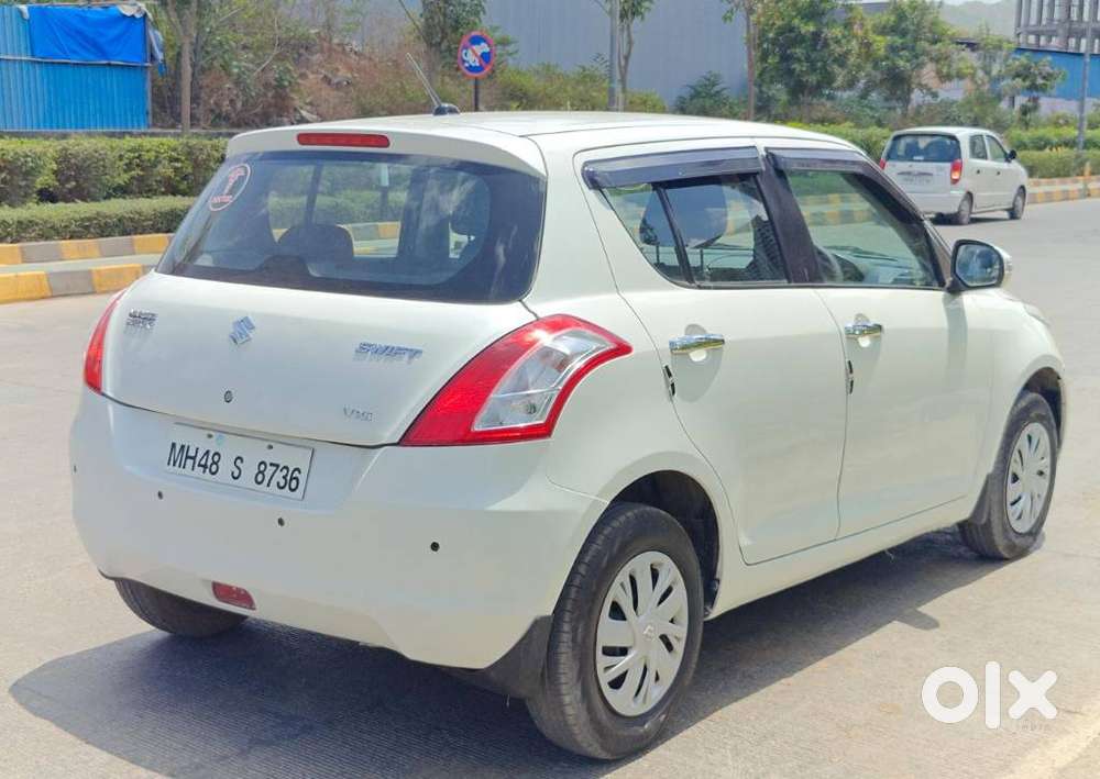 Maruti Suzuki Swift Vxi 1.2 Abs Bs-iv, 2014, Petrol