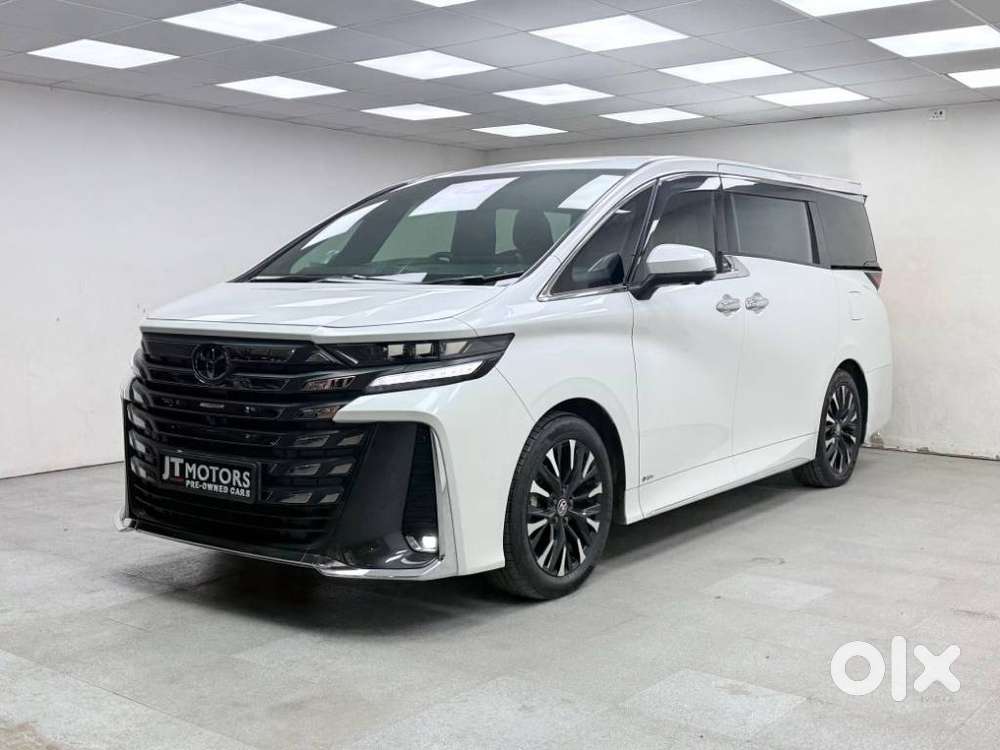 Toyota Vellfire Vip – Executive Lounge, 2024, Petrol