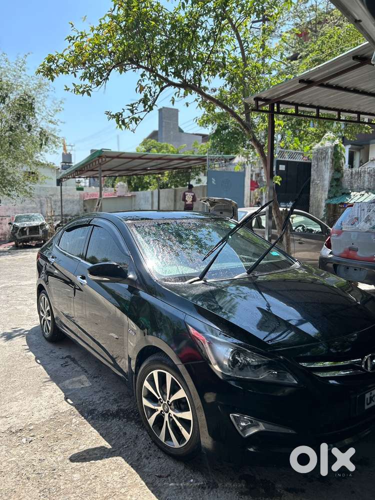 Hyundai Verna 2015 (dec) Diesel Well Maintained