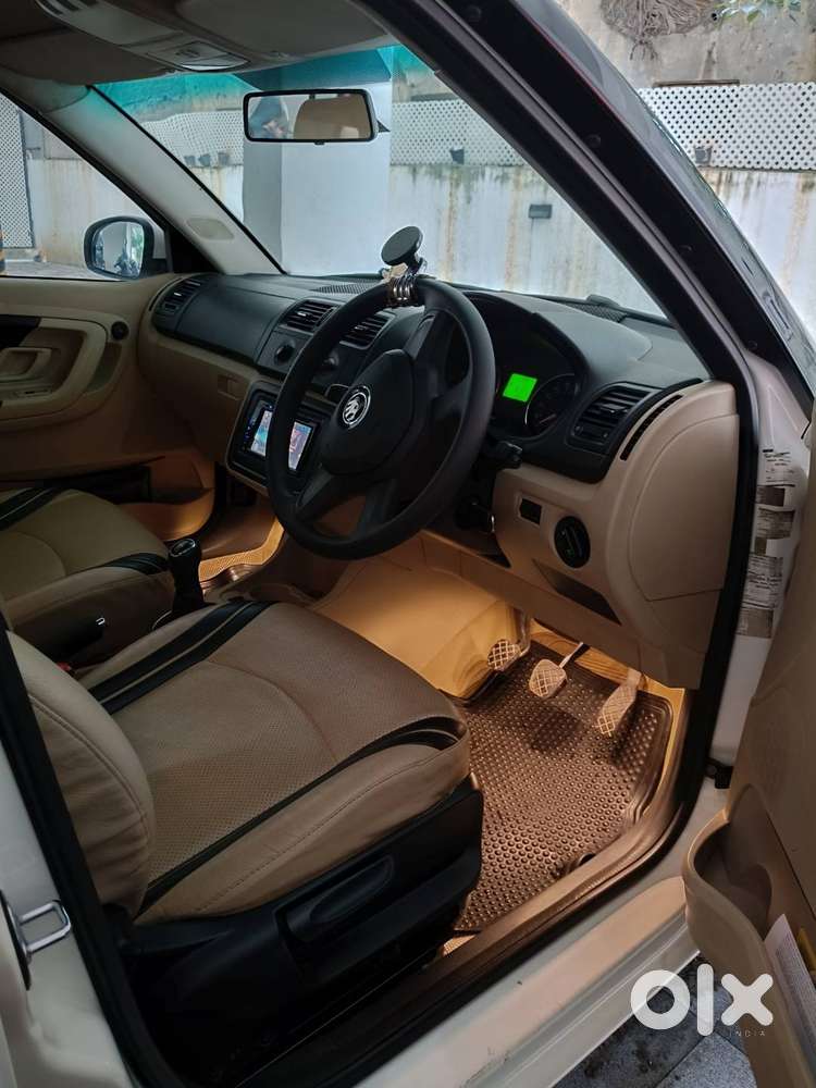 Skoda Fabia Top End Petrol White Colour