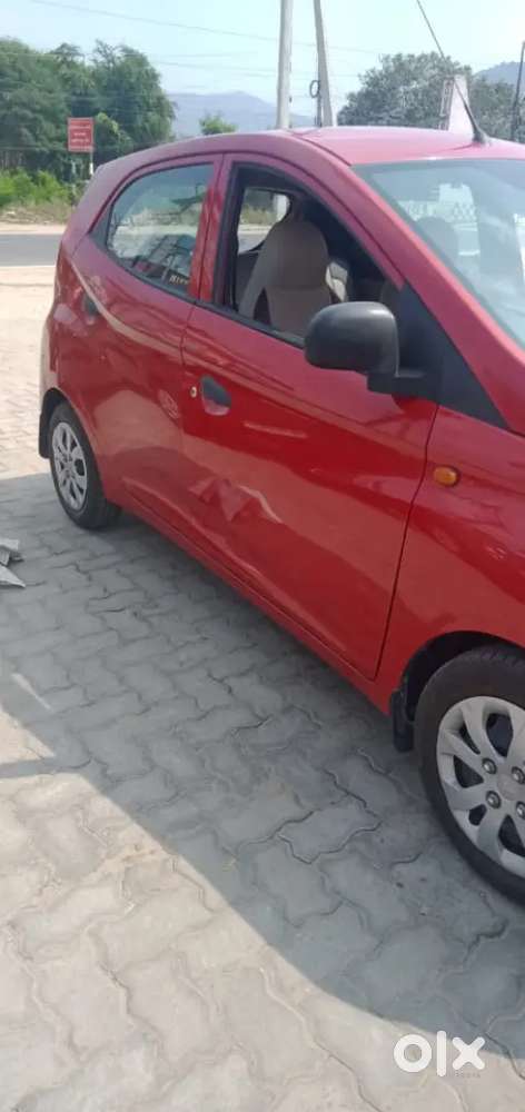 Hyundai Eon 2017 Petrol Well Maintained