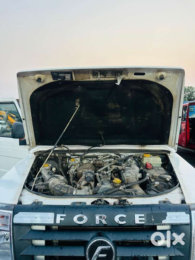Force Motors Trax Cruiser 12 Str Ac, 2025, Diesel