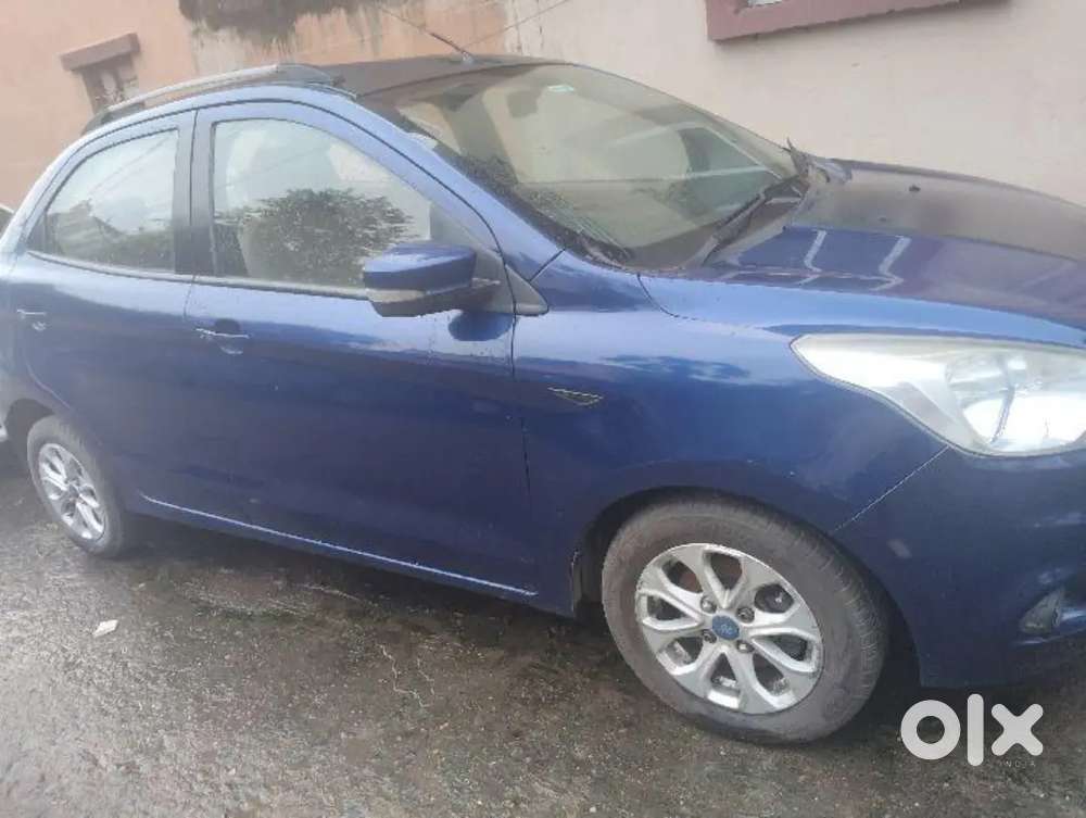 Ford Aspire Titatinium 2017