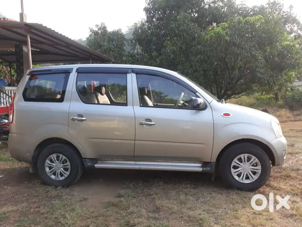 Mahindra Xylo 2010