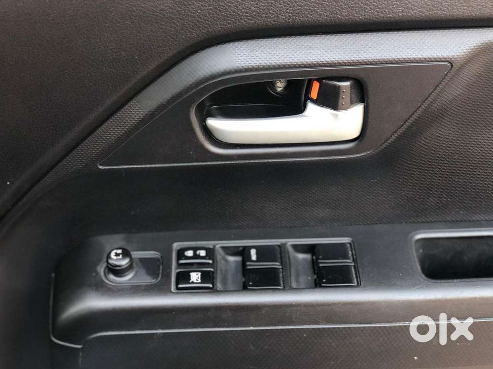 Maruti Suzuki Wagon R 1.0 Vxi Amt, 2019, Petrol