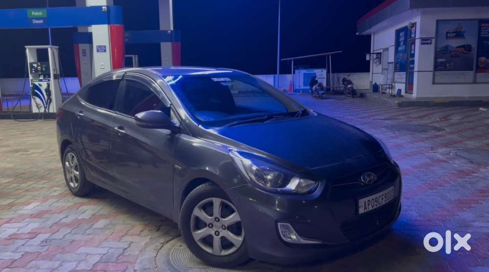 Hyundai Verna Fluidic 2012