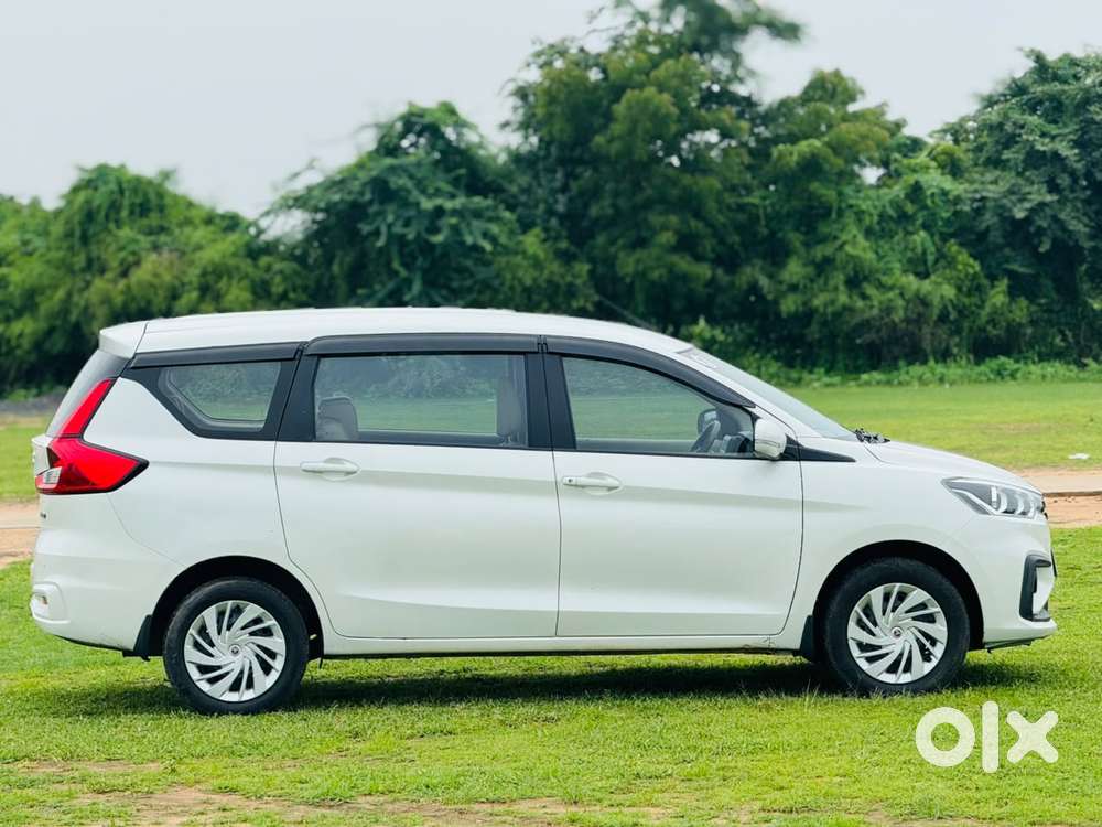 Maruti Suzuki Ertiga, 2023, Petrol